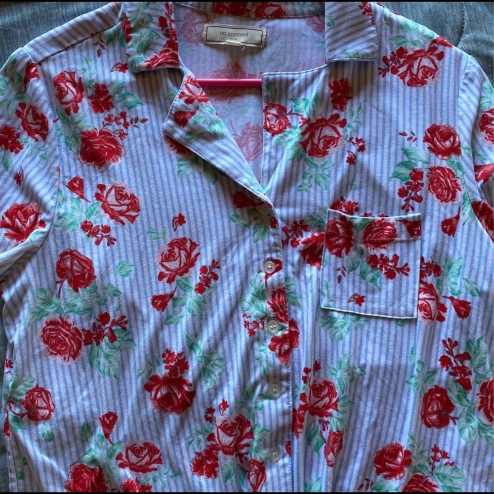 Clothes bundle - Picture 3 of 7
